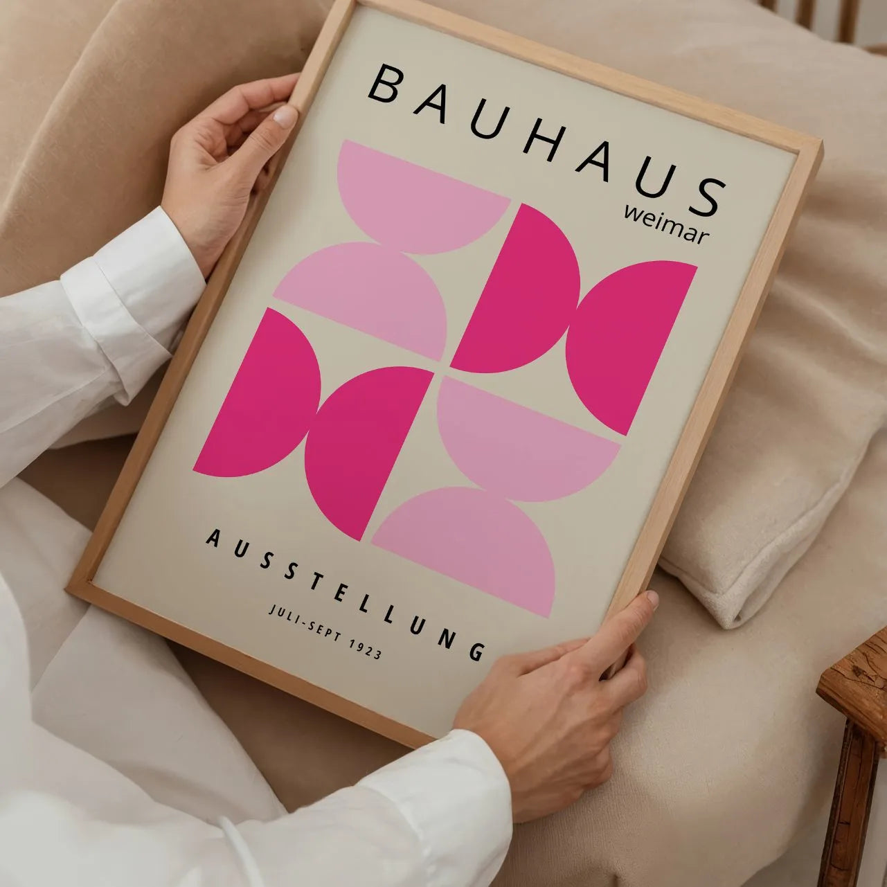 Bauhaus Roze Accent Poster